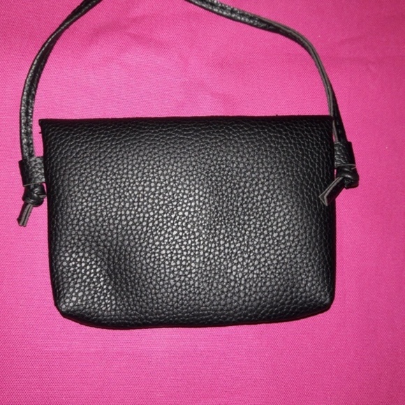 Black Vegan Leather Cross Body Tassel Purse - Picture 5 of 7